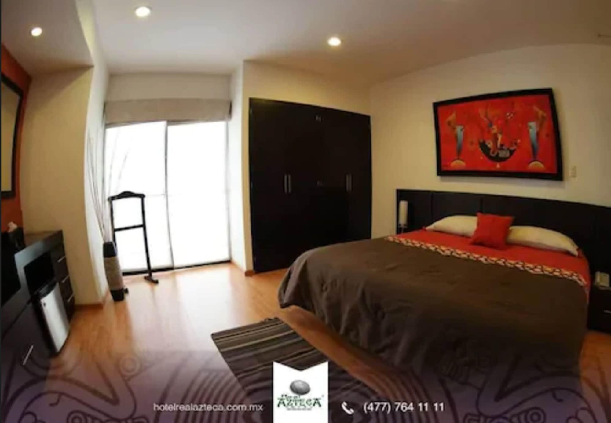 Hotel Real Azteca Boulevard León Buitenkant foto